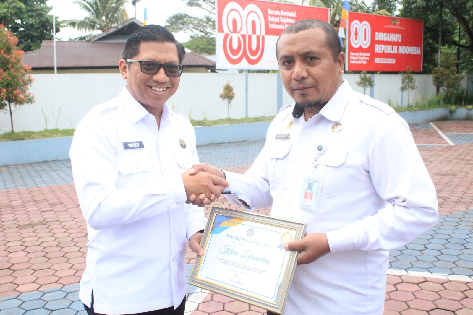 Apresiasi Kinerja Pegawai, Kakanwil Berikan Reward Bagi Petugas yang berdedikasi tinggi